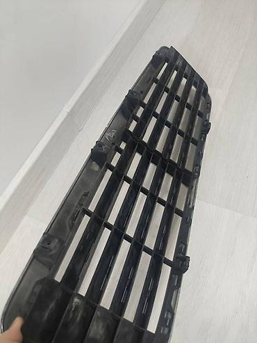 Решетки радиатора: Решетка радиатора Mercedes-Benz 1998 г. — 9