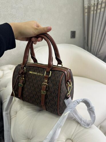 faize pul verilir 2021: Əl çantası, Michael Kors, Yeni