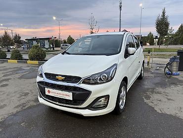 Chevrolet Spark: 2022 г., 1 л, Автомат, Бензин, Хэтчбэк