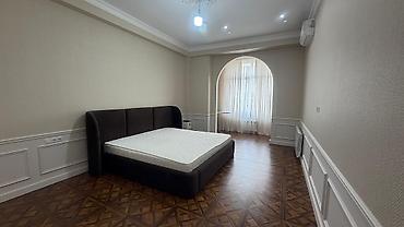 Квартиры: 4 комнаты, 174 м², Элитка, 9 этаж, Дизайнерский ремонт — 7