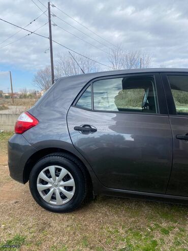 Toyota: Toyota Auris: 1.3 l. | 2010 έ. Χάτσμπακ — 7