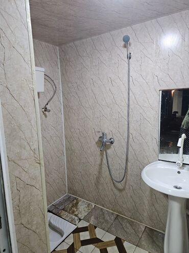 Uzunmüddətli kirayə evlər: 40 kv. m, 2 otaqlı -da lalafo.az — 10 Uzunmüddətli kirayə evlər: 40 kv. m, 2 otaqlı — 10