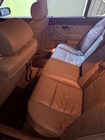 BMW: BMW 740: 2000 г., Седан — 11