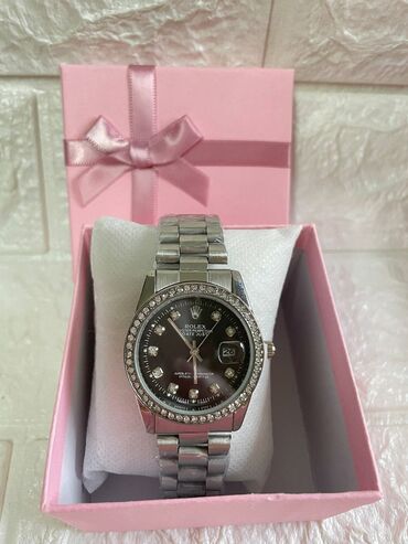 Ručni satovi: Cena: 2700 din (sa kutijom)
Cena:2500 din (bez kutije) — 3