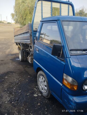 Hyundai: Hyundai Porter: 2000 г., 2.5 л, Механика, Дизель — 8