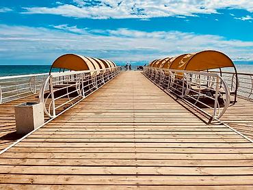 Иссык-Куль 2026: Коттедж, Коттедж в ЦО Palm Beach (Палм Бич) ЦО Palm Beach, Чок-Тал, Детская площадка, Парковка, стоянка, Охраняемая территория — 22