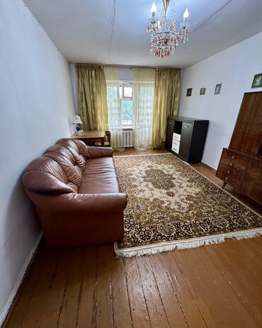 в связи с выездом продам: 2 комнаты, 41 м², Хрущевка, 3 этаж