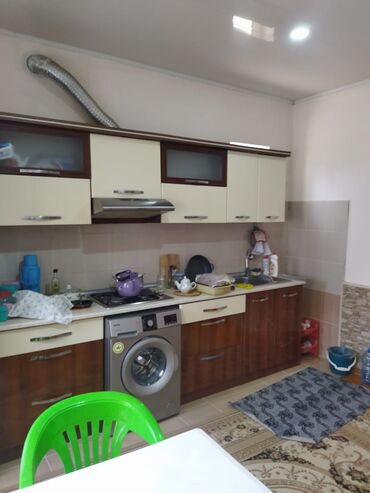 Həyət evləri və villaların satışı: Sabunçu qəs. 5 otaqlı, 200 kv. m, Kredit yoxdur, Yeni təmirli