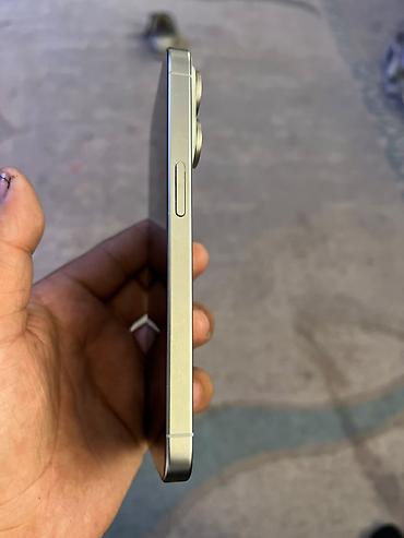 Техника и электроника: IPhone 15 Pro, Б/у, 256 ГБ, Natural Titanium, Зарядное устройство, Кабель, 82 % — 3