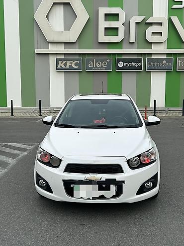 ceşka stop: Chevrolet Aveo: 1.6 l | 2014 il 267752 km Sedan — 2
