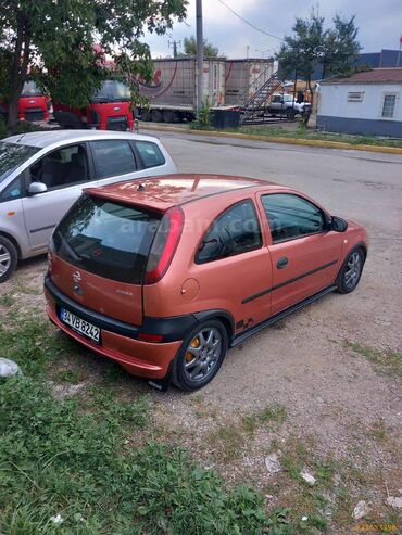 Οχήματα: Opel Corsa: 1.4 l. | 2001 έ. 216000 km. Χάτσμπακ