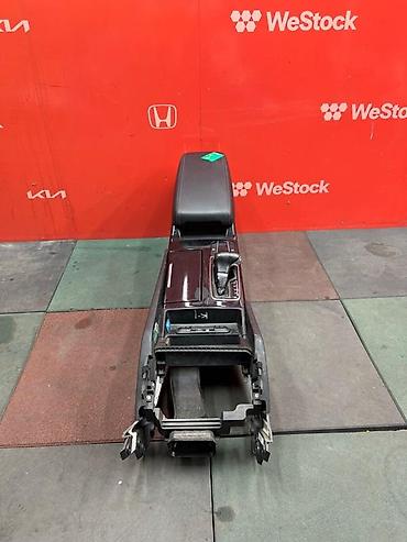 deepal so7: Консоль центральная Kia K7 YG L6DB 2018 (б/у) — — — — — WeStock — 1