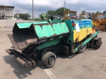 Асфальтоукладчики: Продается Японский асфальтоукладчик Ханта. Двигатель 4х цилиндровый. С — 2