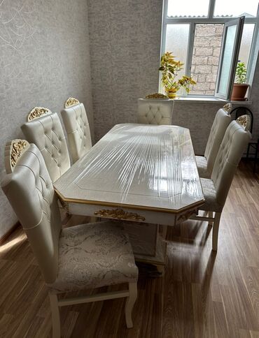 Masa və oturacaq dəstləri: Qonaq otağı üçün, Yeni, Açılmayan, Dördbucaq masa, 6 stul