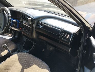 митсубиси спейк стар: Volkswagen Vento: 1993 г., 1.8 л, Механика, Бензин, Седан