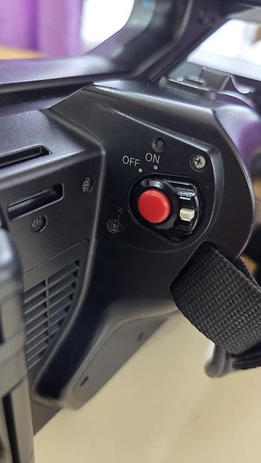 Videokameralar: Panasonic 4K Professional UX Series videoçəkiliş komplekti Peşəkar — 13