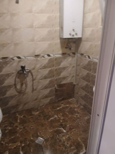 Uzunmüddətli kirayə mənzillər: Sumqayıt bazara avtovagzala bulvara yaxin ərazidə yerlesir 5 mərtəbəli -da lalafo.az — 6 Uzunmüddətli kirayə mənzillər: Sumqayıt bazara avtovagzala bulvara yaxin ərazidə yerlesir 5 mərtəbəli — 6