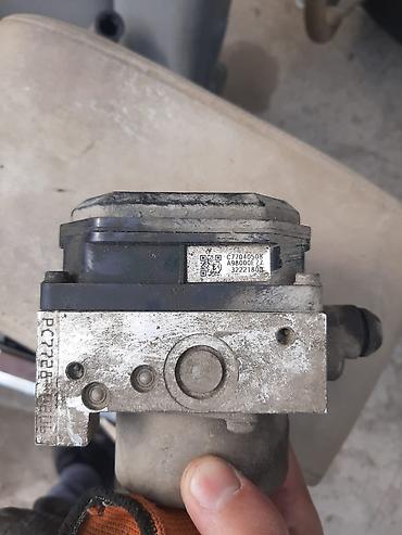 Digər avtomobil ehtiyat hissələri: Nissan Teana J31 üçün orjinal ehtiyat hissələri var — 8