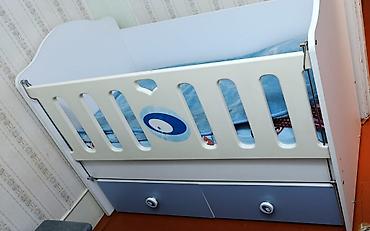 mothercare beşik: Oğlan və qız üçün, İşlənmiş, Dördbucaq, Beşik, Dəstsiz, Matras ilə, Yellənmə mexanizmsiz — 2