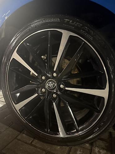 r19 camry: Литые диски Toyota (оригинал) + шины Bridgestone Turanza - Диаметр — 1
