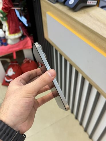 Apple iPhone: IPhone 15 Pro Max, 256 GB, Gümüşü — 7