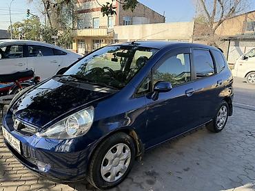 хонда фит ош: Honda Fit: 2003 г., 1.3 л, Автомат, Бензин, Хэтчбэк — 10