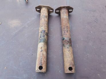 Auto delovi: Nosaci zadnjeg branika Lada 2121,21213,21214 Niva. Polovno, ocuvano — 7