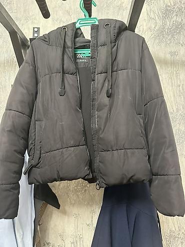 kofta qadin: Puxovik kurtka, Zara, XS — 1