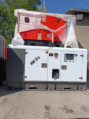 сварочный аппарат 2 в 1: Дизельный генератор GF3 50 kW в шумозащитном кожухе - Номинальная — 1