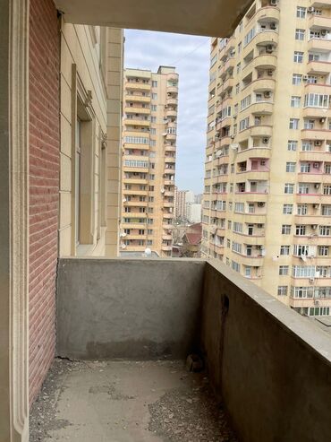 Yeni tikili: Yasamal, 4 otaqlı, Yeni tikili, m. İçərişəhər, 204 kv. m — 10