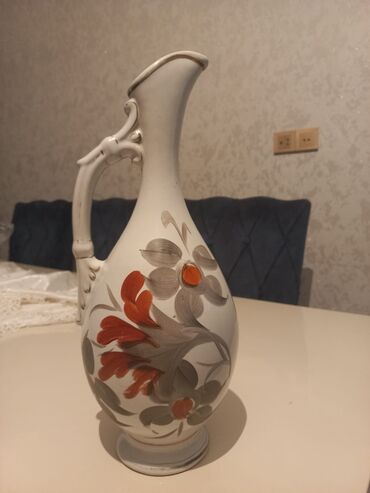 Digər aksesuarlar: 📍 Antikvar Şərab Qabı – Gürcüstan, 20-ci əsr 🪷 Əl işi keramikadan