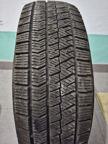 Шины: Шины 185 / 65 / R 15, Зима, Б/у, 1 шт, Легковые, Япония, Bridgestone