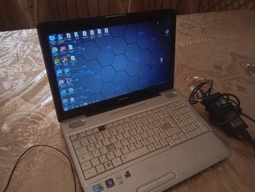 Toshiba: İşlənmiş Toshiba, 15.6 ", Intel Core i3, < 128 GB