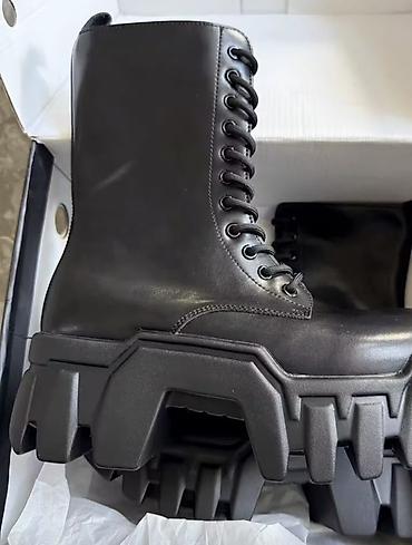 Balenciaga Bulldozer boots 42 размера носил 1-2 раза состояние 10/10