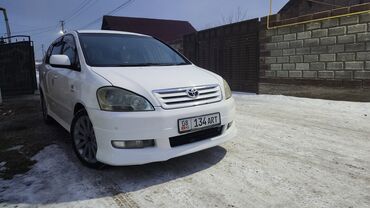 Toyota: Toyota Ipsum: 2003 г., 2.4 л, Автомат, Бензин, Минивэн