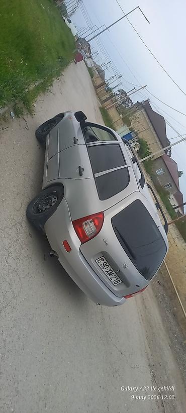mercedes benz 208 d: VAZ (LADA) Kalina: 1.6 l | 276112 km Universal — 4