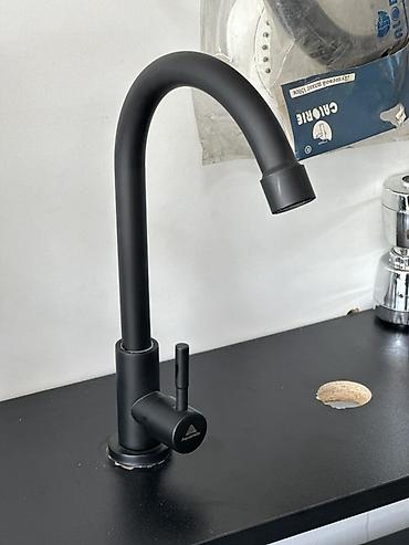Кухонные краны: Смеситель для кухни, черный матовый - Однорычажное управление — 1