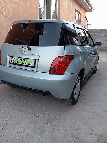 small car: Toyota Ist: 2003 г., 1.5 л, Автомат, Бензин, Хэтчбэк — 9