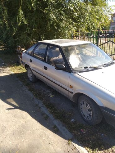 Toyota: Toyota Corolla: 1988 г., 1.5 л, Механика, Бензин, Хэтчбэк