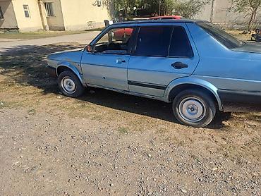 Volkswagen: Volkswagen Jetta: 1989 г., 1.8 л, Механика, Бензин, Седан — 2