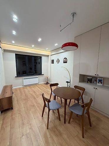120: 2 комнаты, 65 м², Космос Элитка, 10 этаж, Дизайнерский ремонт — 2