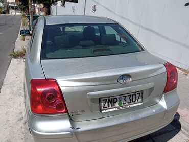 Toyota Avensis: 1.6 l. | 2003 έ. Λιμουζίνα