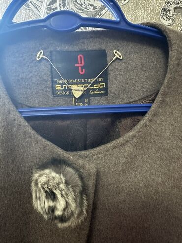 Cinslər: Palto, L, rəng - Boz