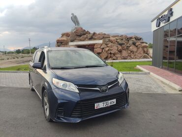 Toyota: Toyota Sienna: 2019 г., 3.5 л, Автомат, Бензин, Минивэн
