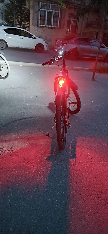 velosipedlər isma: MTB tipli velosiped – ISMAR (qara/yaşıl) Xüsusiyyətlər: - 27.5” — 3