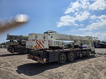 автокран зумлион: Автокран, Zoomlion, 2013 г., от 30 м — 3