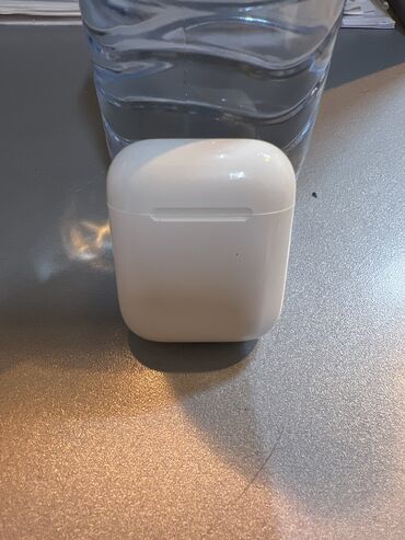 airpods pro case: Зарядный кейс для Airpods 2