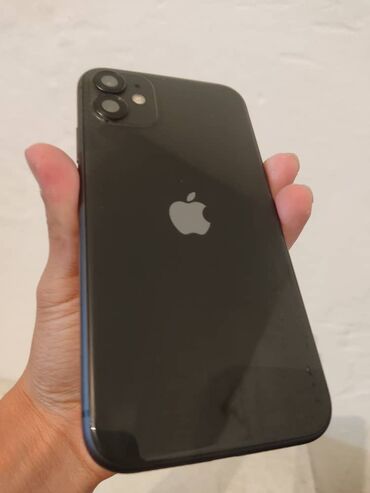 Apple iPhone: IPhone 11, Б/у, 128 ГБ, Black Titanium, Зарядное устройство, Защитное стекло, Чехол, 86 %