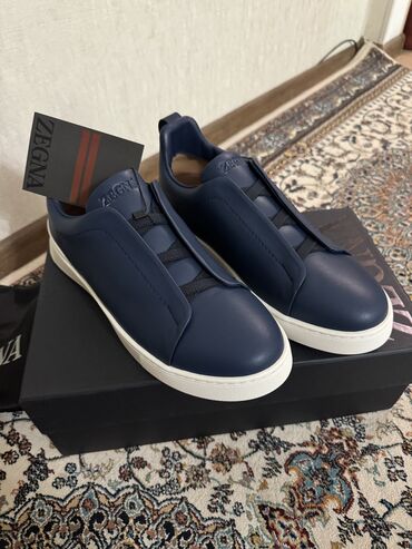 лоро пиано лоферы мужские: Продаю ! Мужские кеды ZEGNA Новые, ни разу не носил! Размер: 42