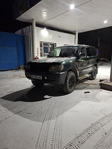 срочно тойота: Toyota Land Cruiser Prado: 2001 г., 2.7 л, Механика, Газ, Внедорожник — 1